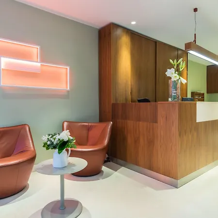 Arcadie Montparnasse Hotel