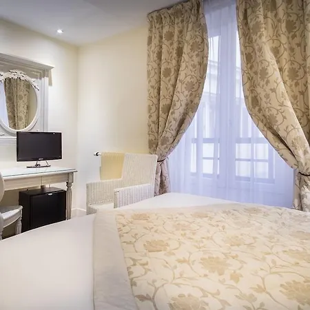 Arcadie Montparnasse Hotel París
