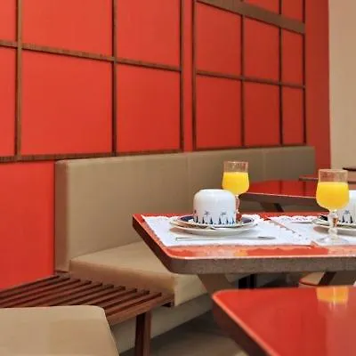 Arcadie Montparnasse 3*