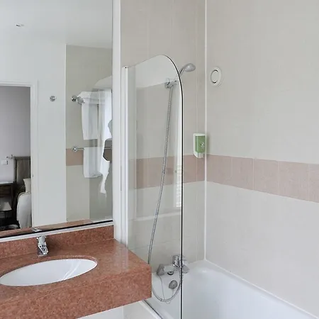 Arcadie Montparnasse Hotel