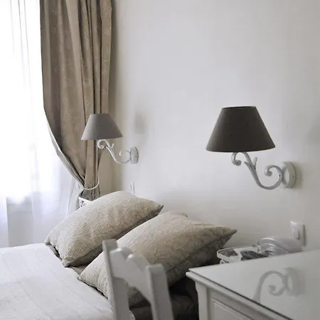 Arcadie Montparnasse Hotel 3*