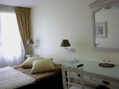 Arcadie Montparnasse 3*