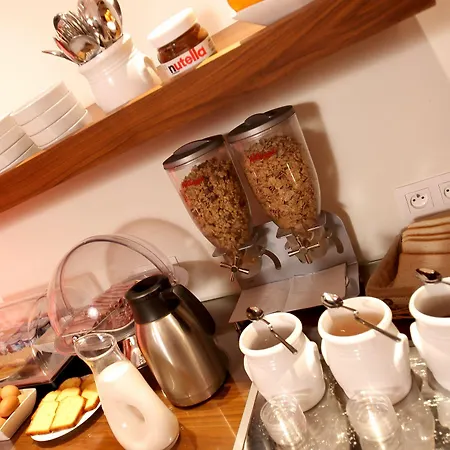 아카르디 몽파르나스