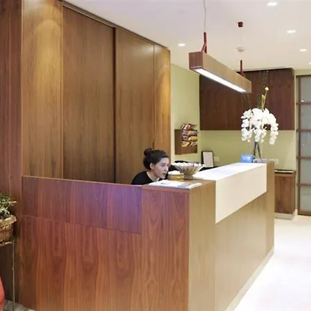 아카르디 몽파르나스