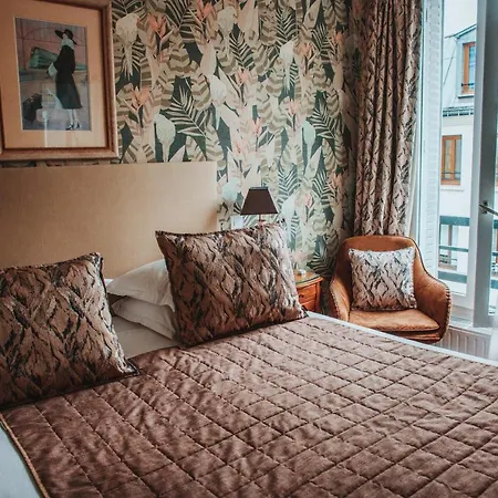 아카르디 몽파르나스 파리